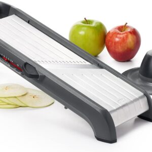 OXO 11264100 Good Grips Chef’s Mandoline Slicer 2.0